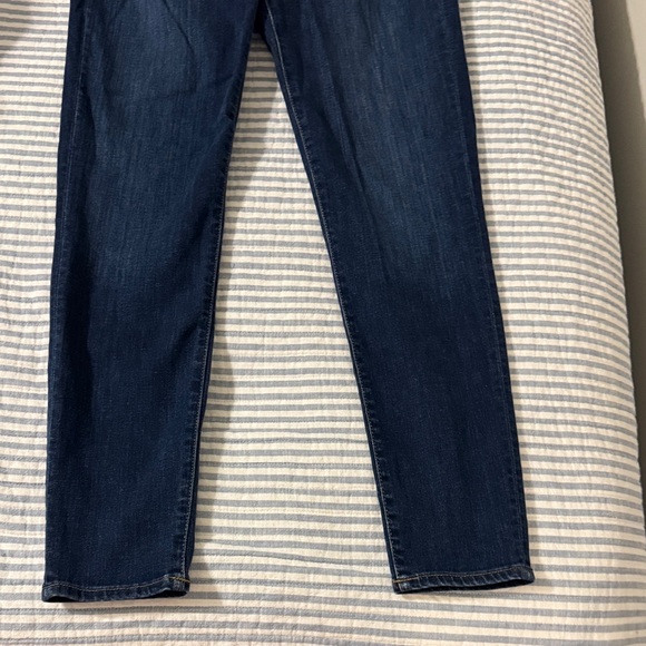 J. Crew Women's Indigo Straight Leg Jeans - Picture 2 of 5